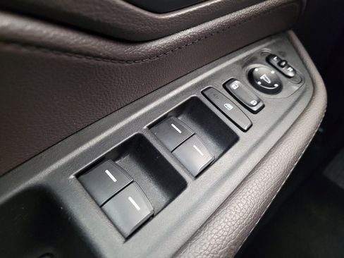 Used 2019 Honda Odyssey EX image 27