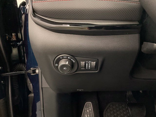 New 2026 Jeep Compass Trailhawk AWD/4WD image 14