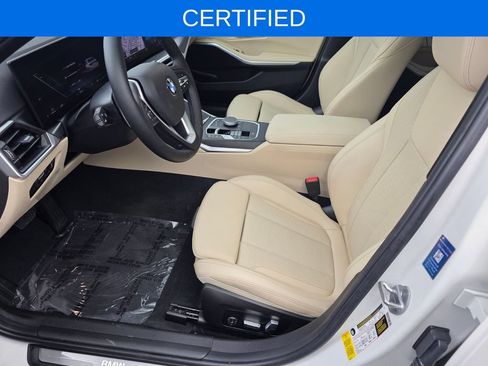 Used 2023 BMW 330i Sedan w/ Driving Assistance Package RWD image 9
