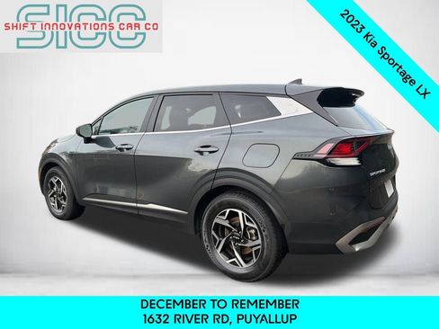 Used 2023 Kia Sportage LX image 4