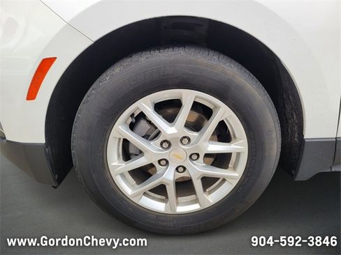 Used 2024 Chevrolet Equinox LT image 10