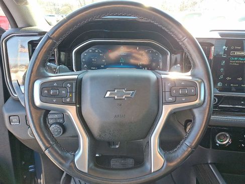 Used 2022 Chevrolet Silverado 1500 RST image 19