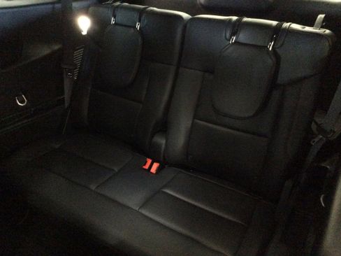 Used 2025 Ford Explorer ST-Line image 36