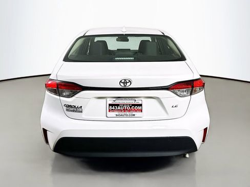 Used 2025 Toyota Corolla LE FWD image 6