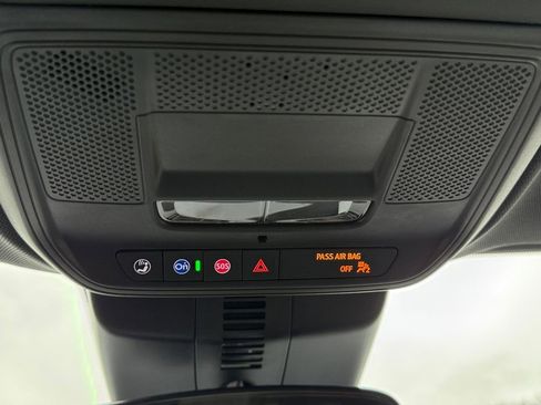 New 2026 Chevrolet Traverse LT image 19