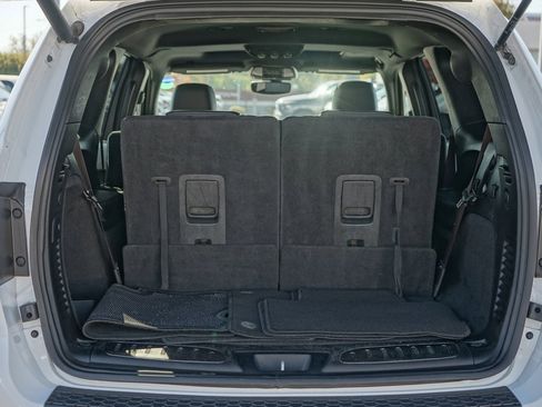 Used 2021 Dodge Durango R/T image 9