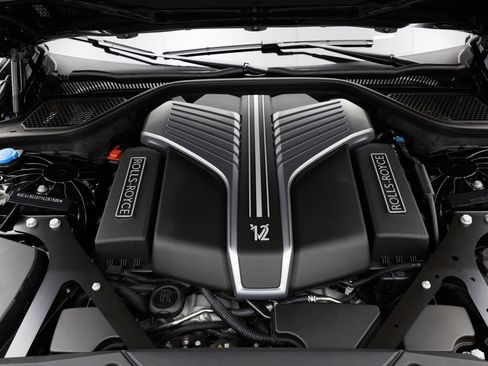 New 2027 Rolls-Royce Ghost Black Badge AWD/4WD image 21