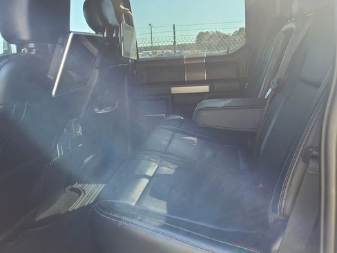 Used 2017 Ford F250 Lariat w/ Chrome Package image 12