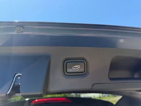 Used 2023 Hyundai Santa Fe Calligraphy AWD/4WD image 7