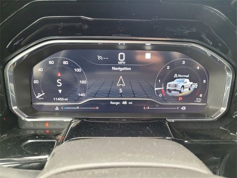 Used 2023 GMC Sierra 1500 SLT w/ SLT Premium Package image 24