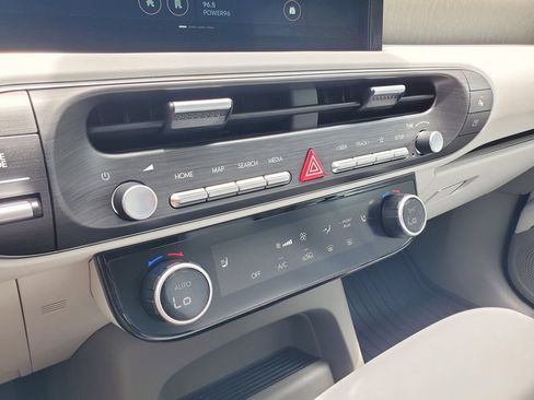 Used 2026 Hyundai Palisade SEL FWD image 31