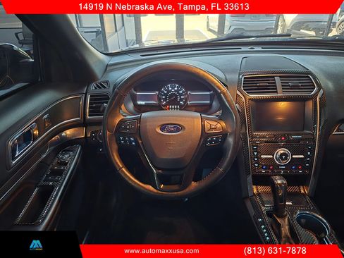 Used 2017 Ford Explorer Sport w/ Equipment Group 401A AWD/4WD image 18