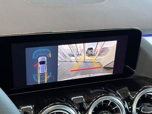 New 2025 Mercedes-Benz GLA 35 AMG 4MATIC image 6