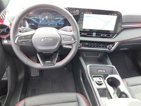 New 2026 Chevrolet Equinox RS FWD image 12