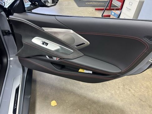 Used 2024 Chevrolet Corvette Stingray Premium Conv w/ 3LT image 36