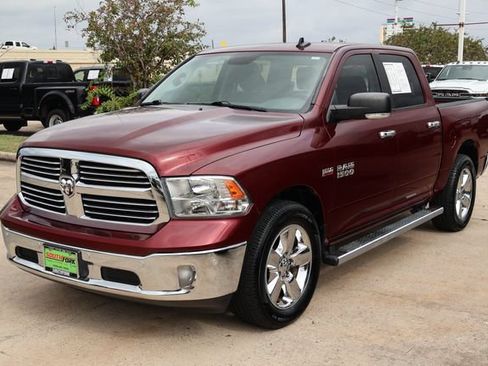 Used 2016 RAM 1500 Lone Star RWD image 3
