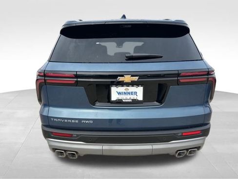 New 2026 Chevrolet Traverse LT w/ Driver Confidence Package image 5