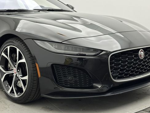 Used 2021 Jaguar F-TYPE Coupe image 8