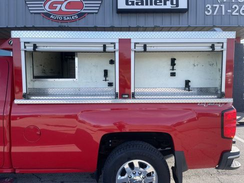 Used 2015 Chevrolet Silverado 3500 LT w/ Snow Plow Prep Package image 15