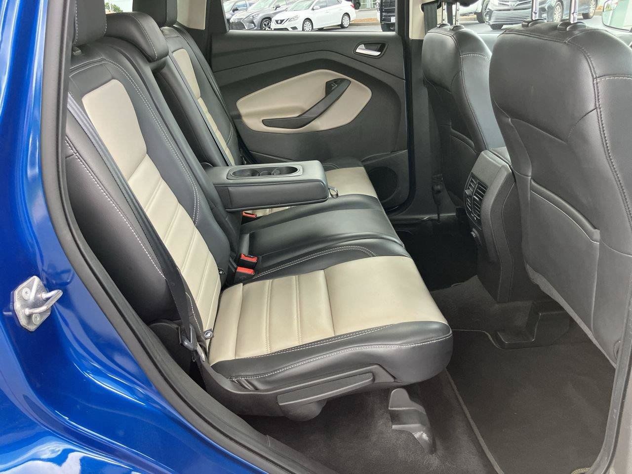 Used 2019 Ford Escape SEL FWD image 29
