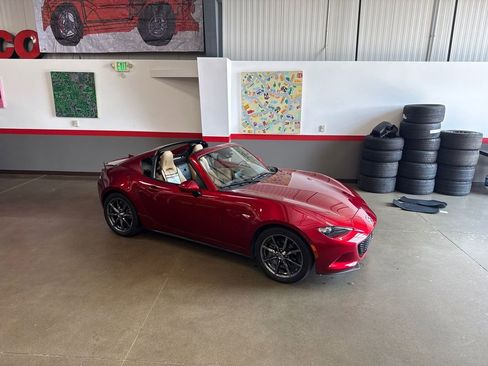 Used 2019 MAZDA MX-5 Miata RF Grand Touring w/ Interior Package image 41