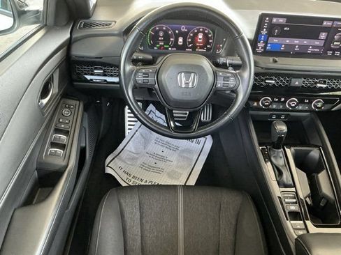 Used 2023 Honda Accord Sport image 12