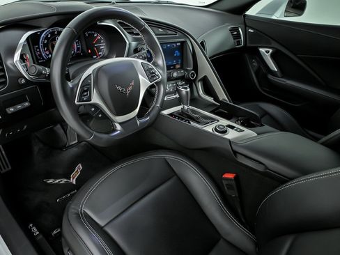 Used 2017 Chevrolet Corvette Grand Sport RWD image 21