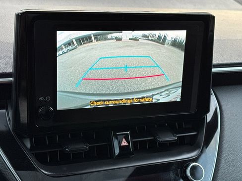 Used 2024 Toyota Corolla Cross SE image 19