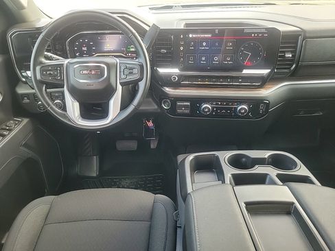 Used 2025 GMC Sierra 1500 Elevation AWD/4WD image 18