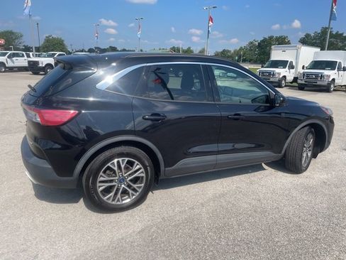 Used 2020 Ford Escape SEL image 10