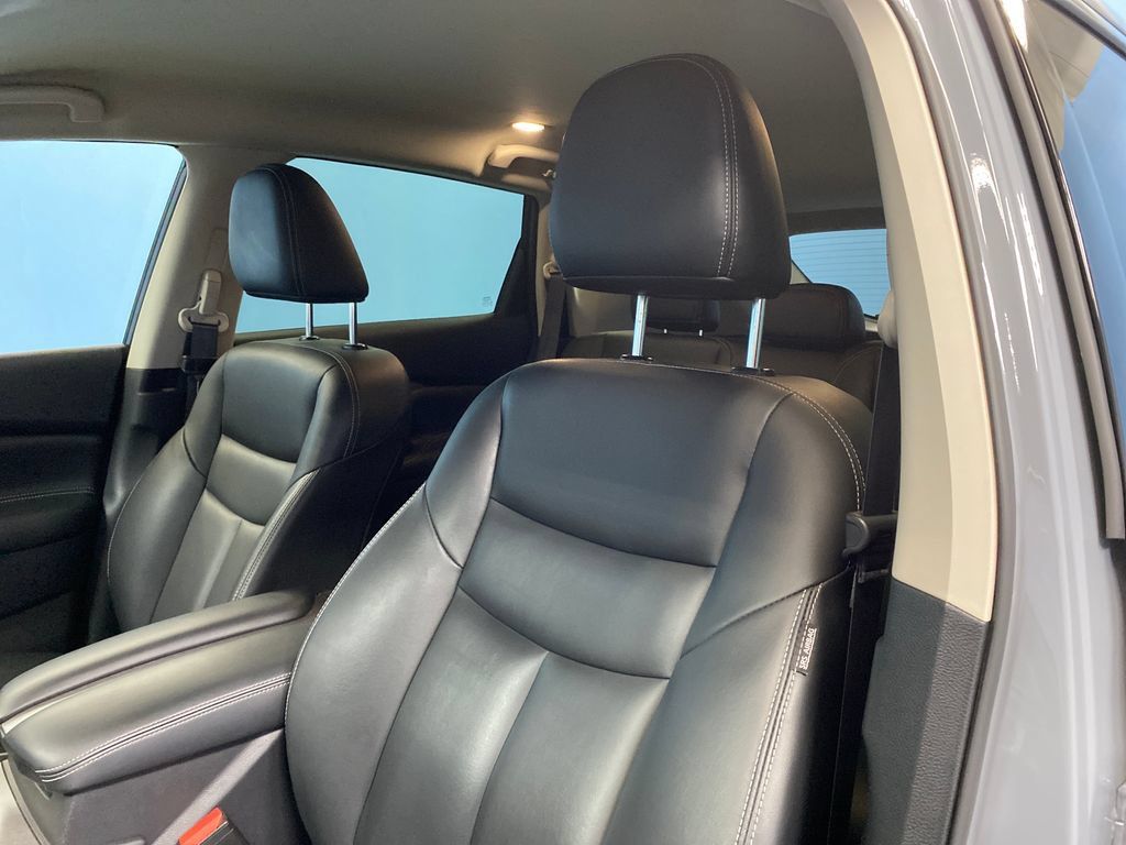 Used 2023 Nissan Murano SV w/ SV Midnight Edition Package AWD/4WD image 8