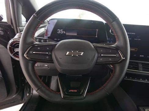 Used 2024 Chevrolet Equinox EV RS image 10