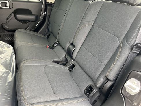 New 2026 Jeep Gladiator Sport image 20