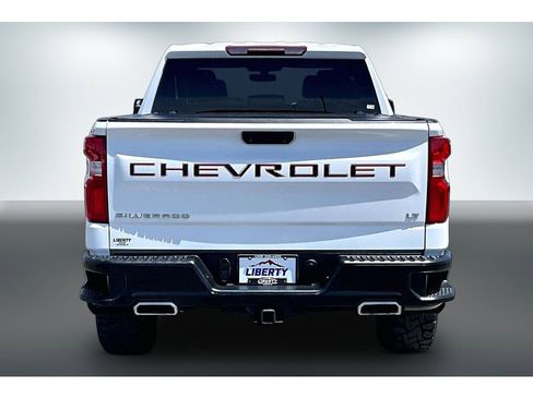 Used 2021 Chevrolet Silverado 1500 LT Trail Boss AWD/4WD image 5