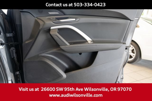 Used 2025 Audi Q5 Premium Plus w/ Premium Plus AWD/4WD image 29