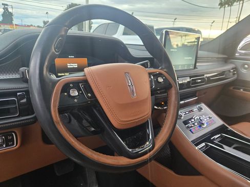 Used 2020 Lincoln Aviator Black Label w/ Dynamic Handling Package image 11