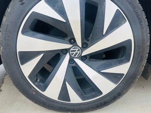 Used 2021 Volkswagen ID.4 1st Edition image 14