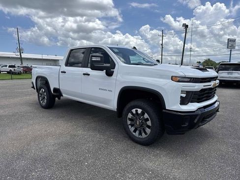New 2025 Chevrolet Silverado 2500 Custom w/ Custom Value Package image 6