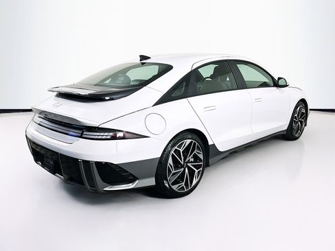 Used 2024 Hyundai Ioniq 6 SEL image 9