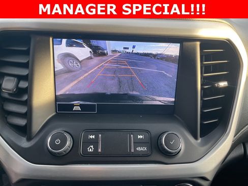 Certified 2023 GMC Acadia SLT image 26