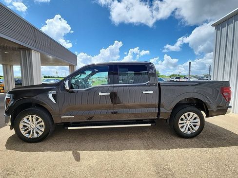 Used 2024 Ford F150 Lariat AWD/4WD image 20