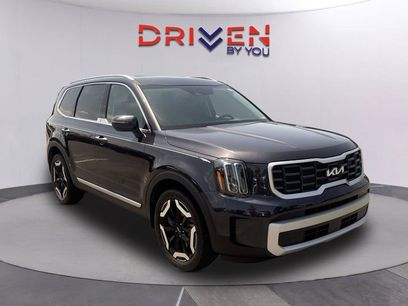 Used 2025 Kia Telluride S