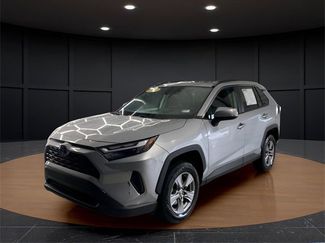 Used 2022 Toyota RAV4 XLE image 1