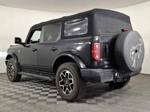 Used 2022 Ford Bronco Outer Banks image 7