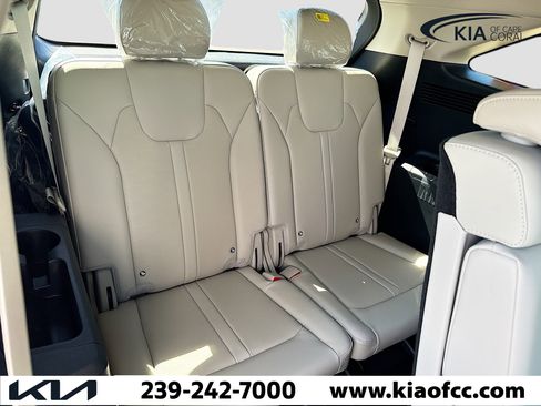 New 2026 Kia Sorento S FWD image 20