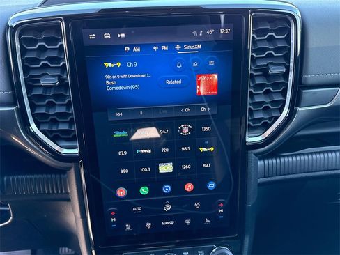 Used 2024 Ford Ranger Lariat w/ FX4 Off-Road Package image 27