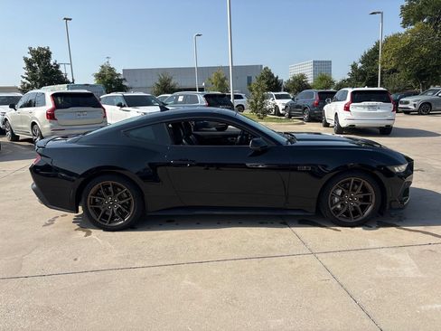 Used 2024 Ford Mustang GT Premium RWD image 4
