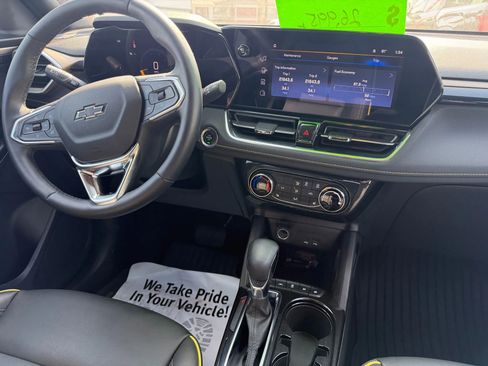 Used 2024 Chevrolet TrailBlazer ACTIV w/ Driver Confidence Package image 11