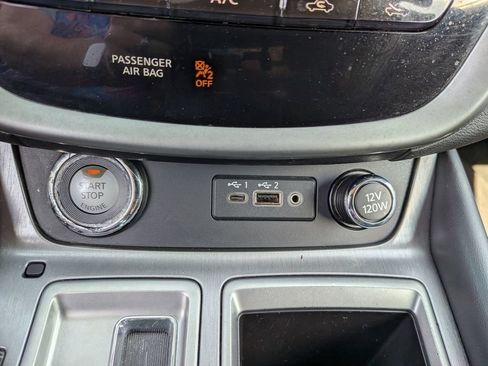 Used 2019 Nissan Murano SV w/ Premium Package FWD image 34