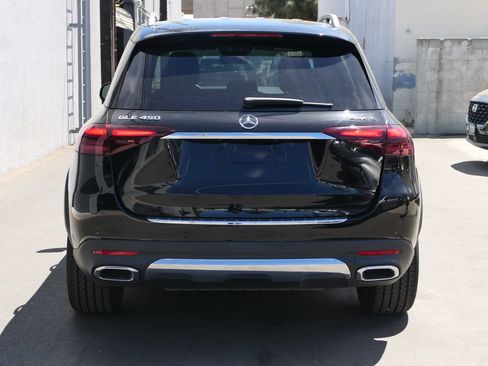 Used 2025 Mercedes-Benz GLE 450 4MATIC image 5